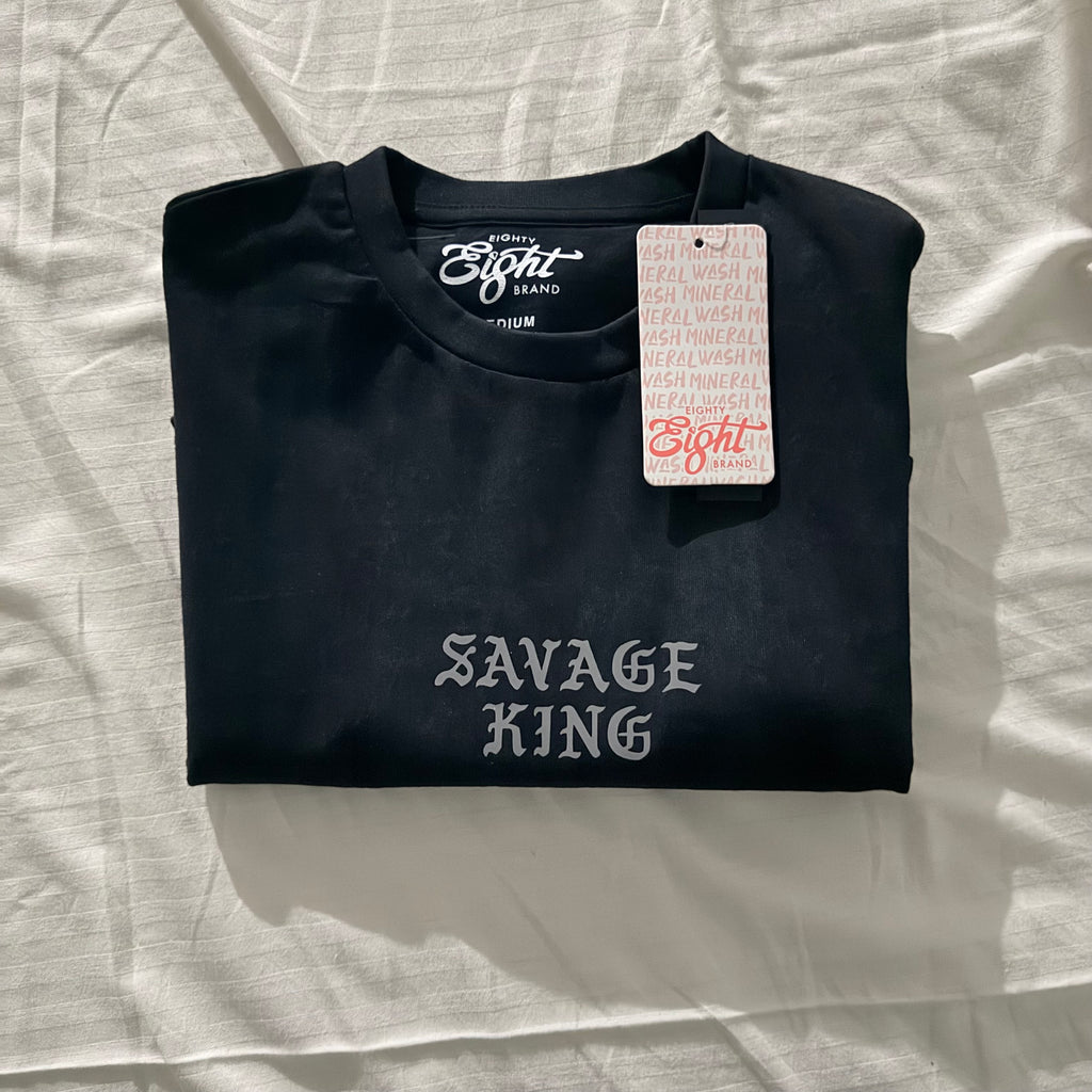 Savage king T-shirt medium