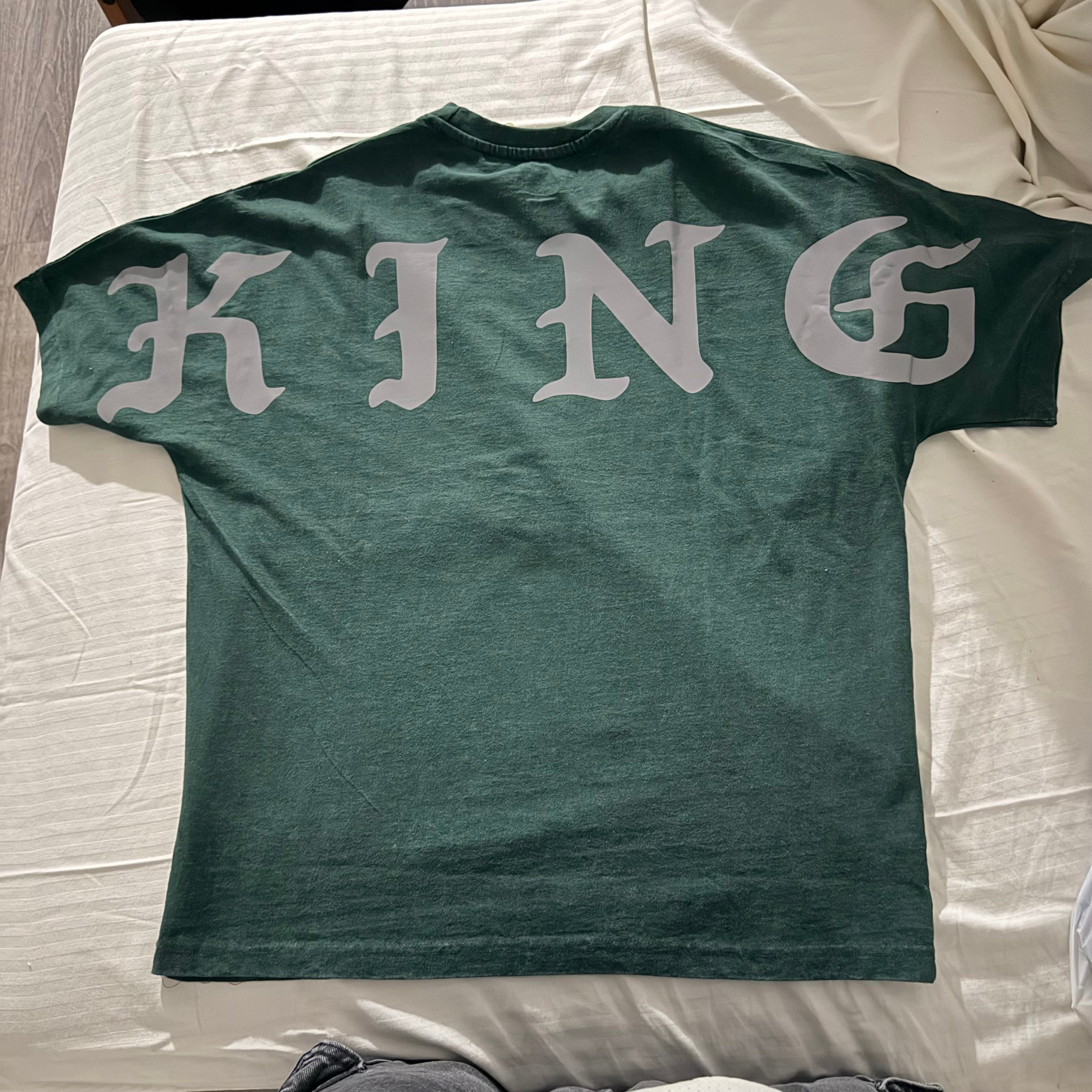 Savage king T-shirt Small